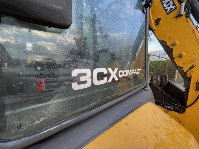 2016 JCB 3CX COMPACT BACKHOE LOADER