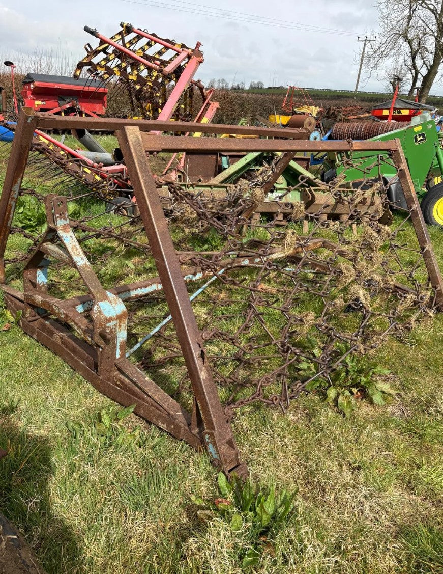 PARMITER 16FT FOLDING CHAIN HARROWS