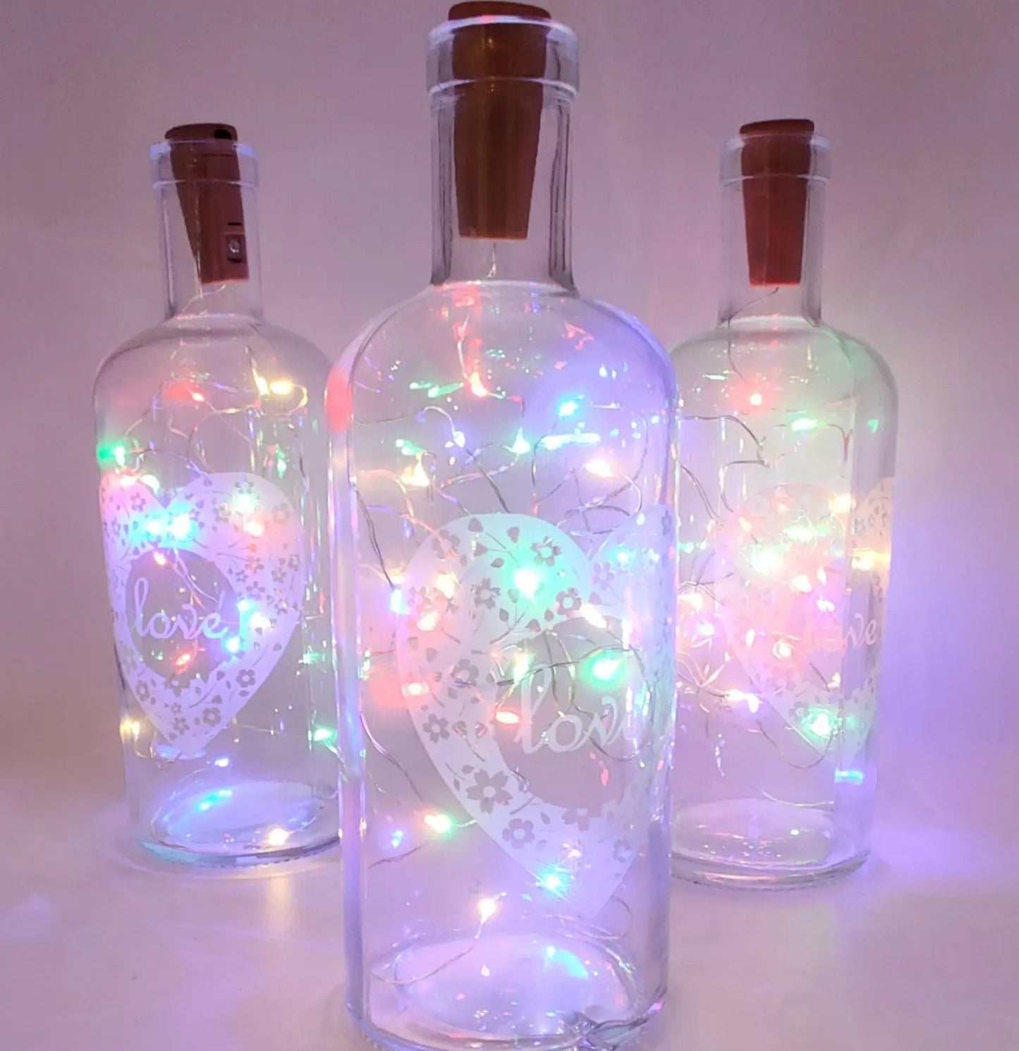 588 X GLASS LOVE VASE BOTTLES