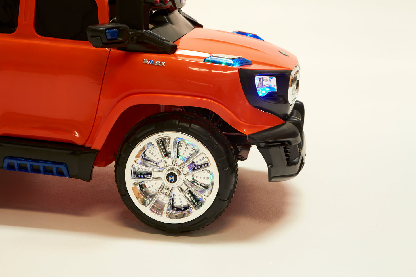 ORANGE KIDS ELECTRIC RIDE ON CAR WITH PARENTAL CONTROL BRAND NEW BOXED