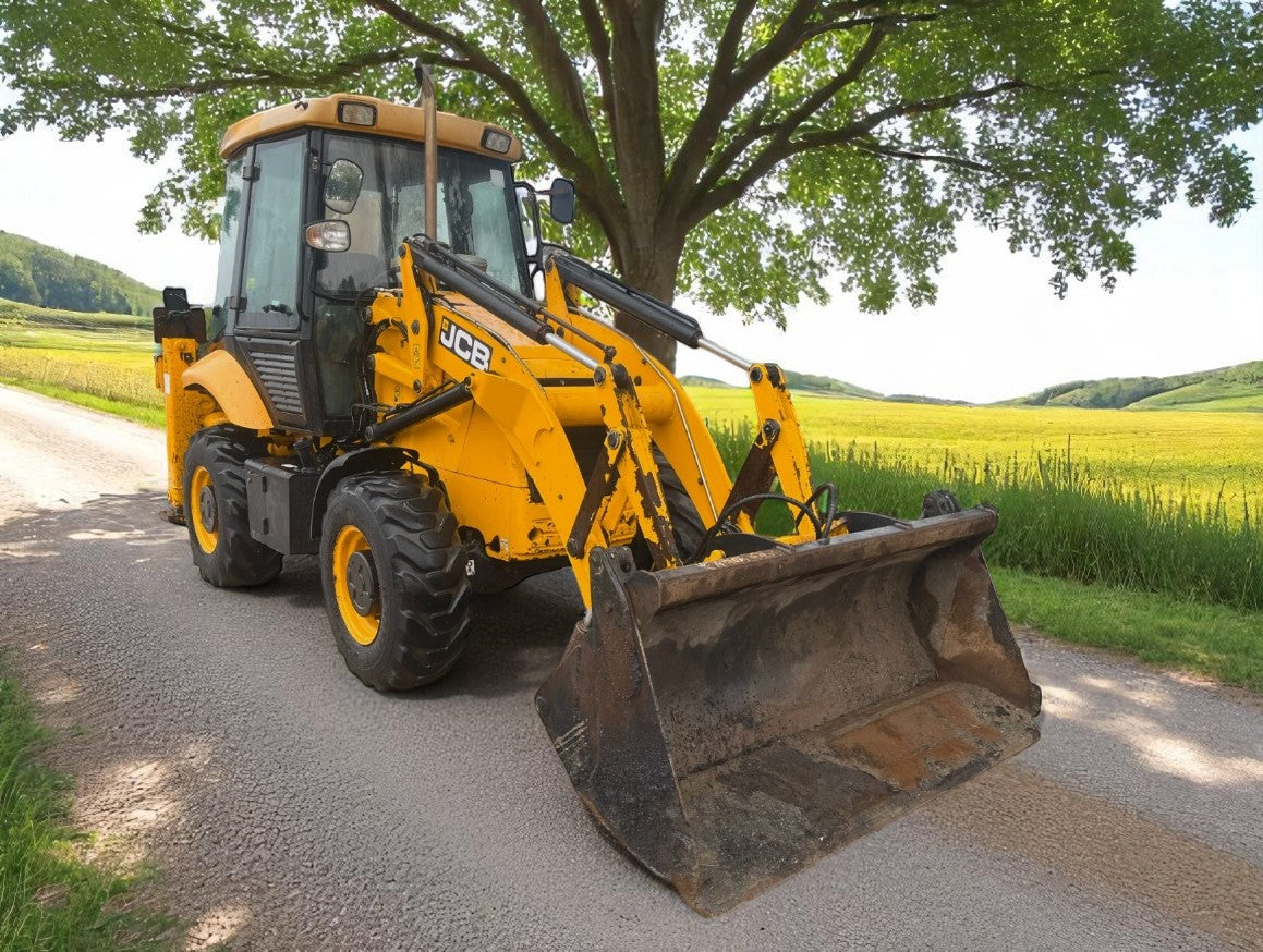 2013 JCB 2CX STREETMASTER FRONT LOADER