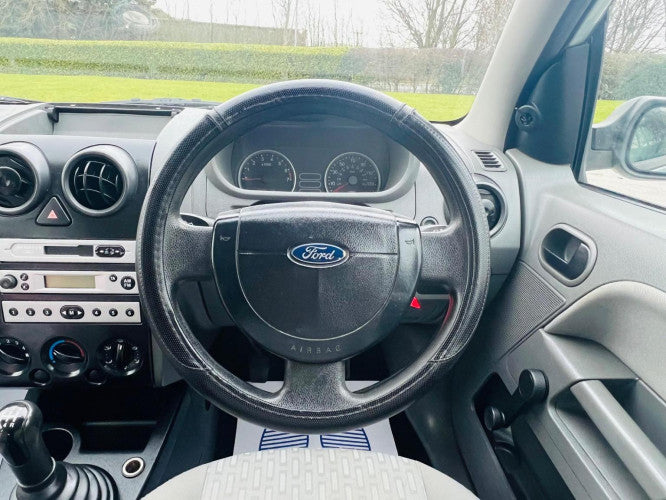 2004 FORD FUSION 1.4 16V 5DR >>--NO VAT ON HAMMER--<<