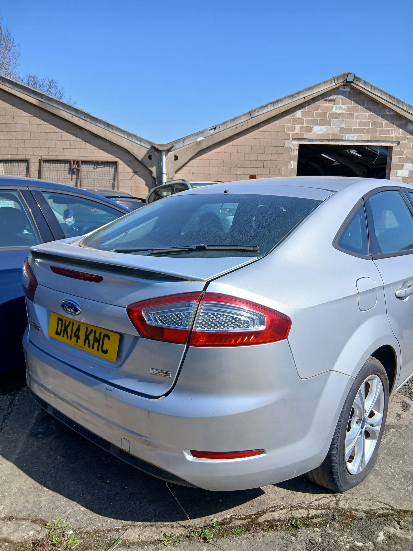 2014 FORD MONDEO GRAPHITE TDCI – 1.6 DIESEL MANUAL – SILVER HATCHBACK >>--NO VAT ON HAMMER--<<