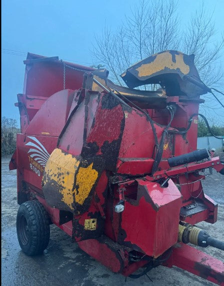 TEAGLE TOMAHAWK 8100 STRAW CHOPPER