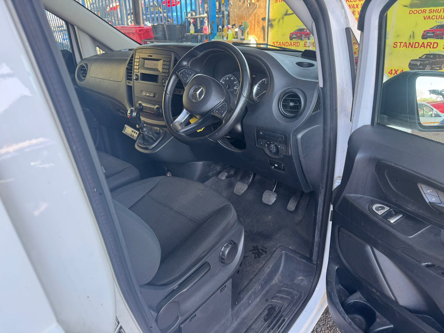2020 MERCEDES-BENZ VITO 110 PURE CDI LWB FRIDGE VAN – EURO 6 – 6 SPEED MANUAL