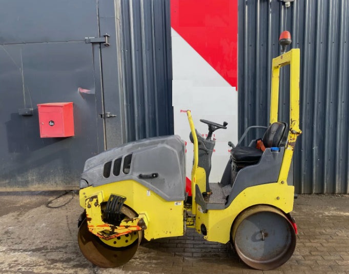 HAMM HD 10C VV ROLLER (2011)