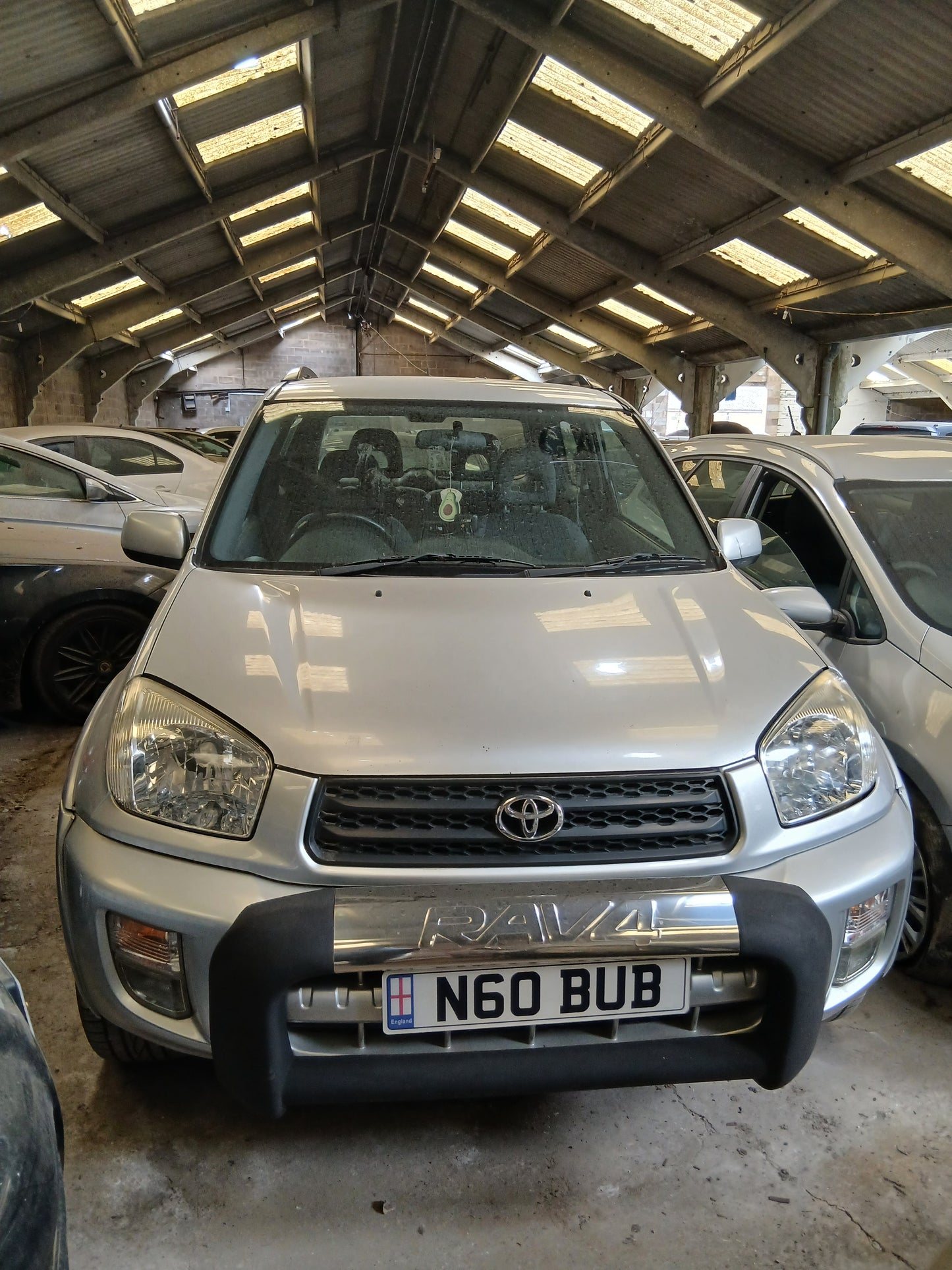 2000 TOYOTA RAV4 NRG VVTI – 2.0 PETROL MANUAL SUV >>--NO VAT ON HAMMER--<<**(ONLY 102K MILEAGE)**