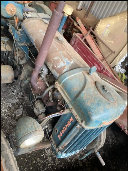 FORDSON E27N MAJOR TRACTOR - ELECTRIC START >>--NO VAT ON HAMMER--<<