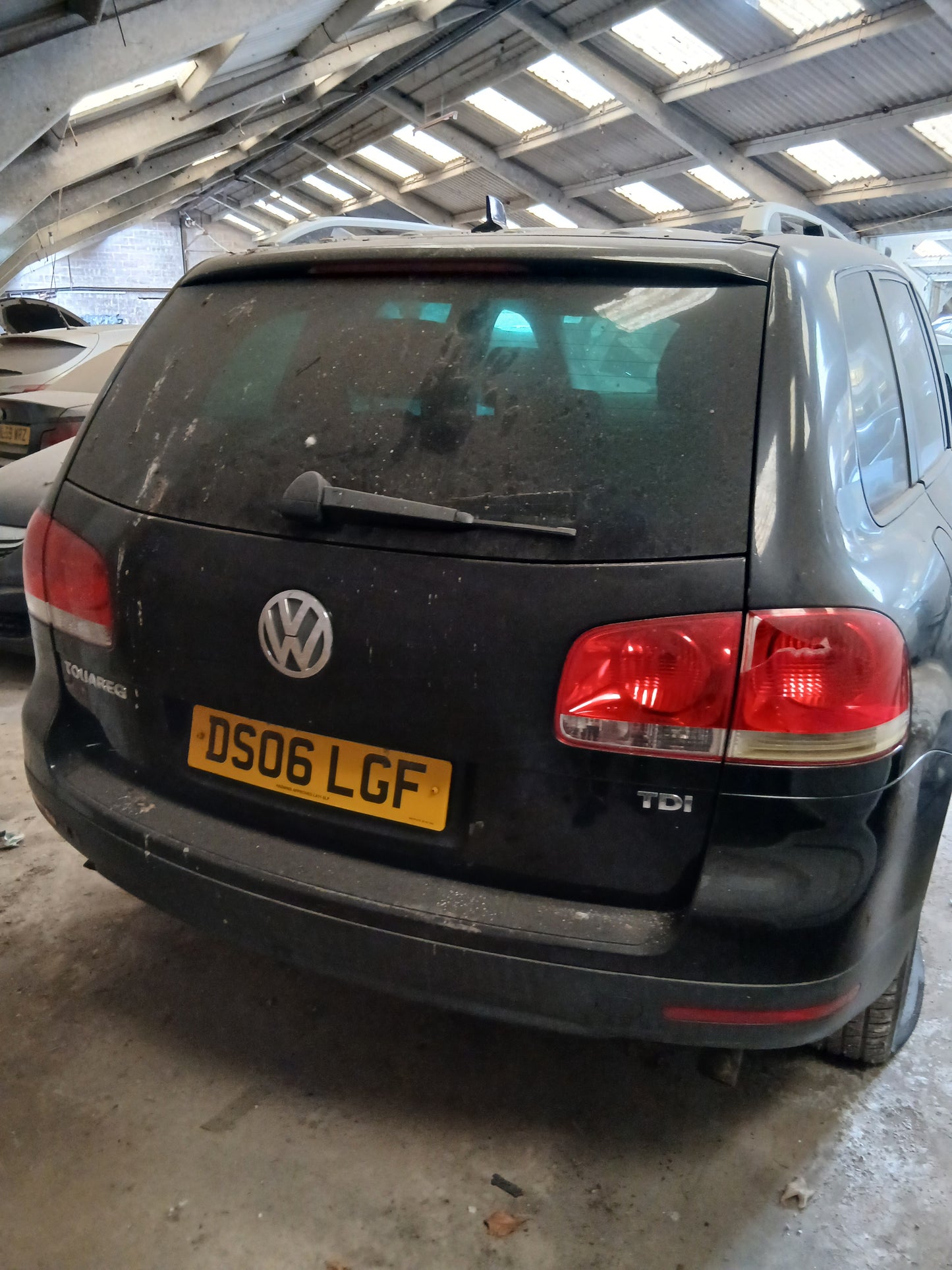 2006 VOLKSWAGEN TOUAREG TDI – 2.5 DIESEL MANUAL SUV >>--NO VAT ON HAMMER--<<