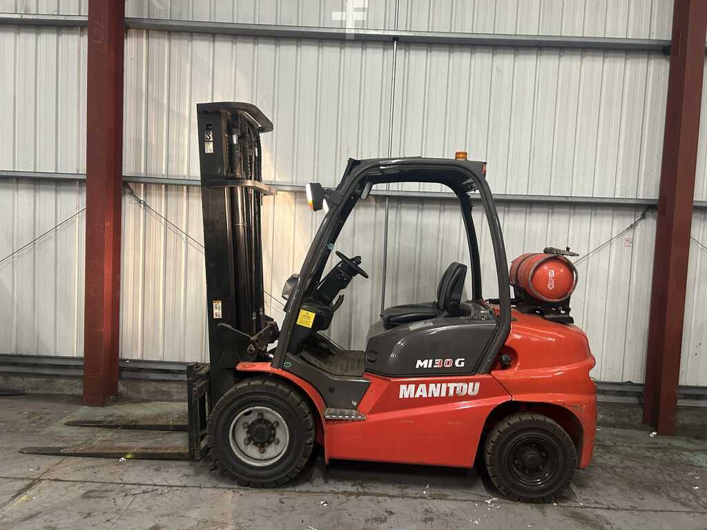 2014 MANITOU MI30G LPG FORKLIFT