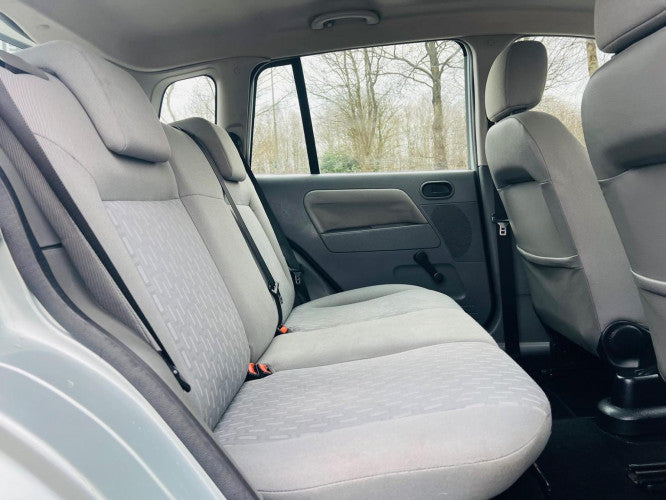 2004 FORD FUSION 1.4 16V 5DR >>--NO VAT ON HAMMER--<<