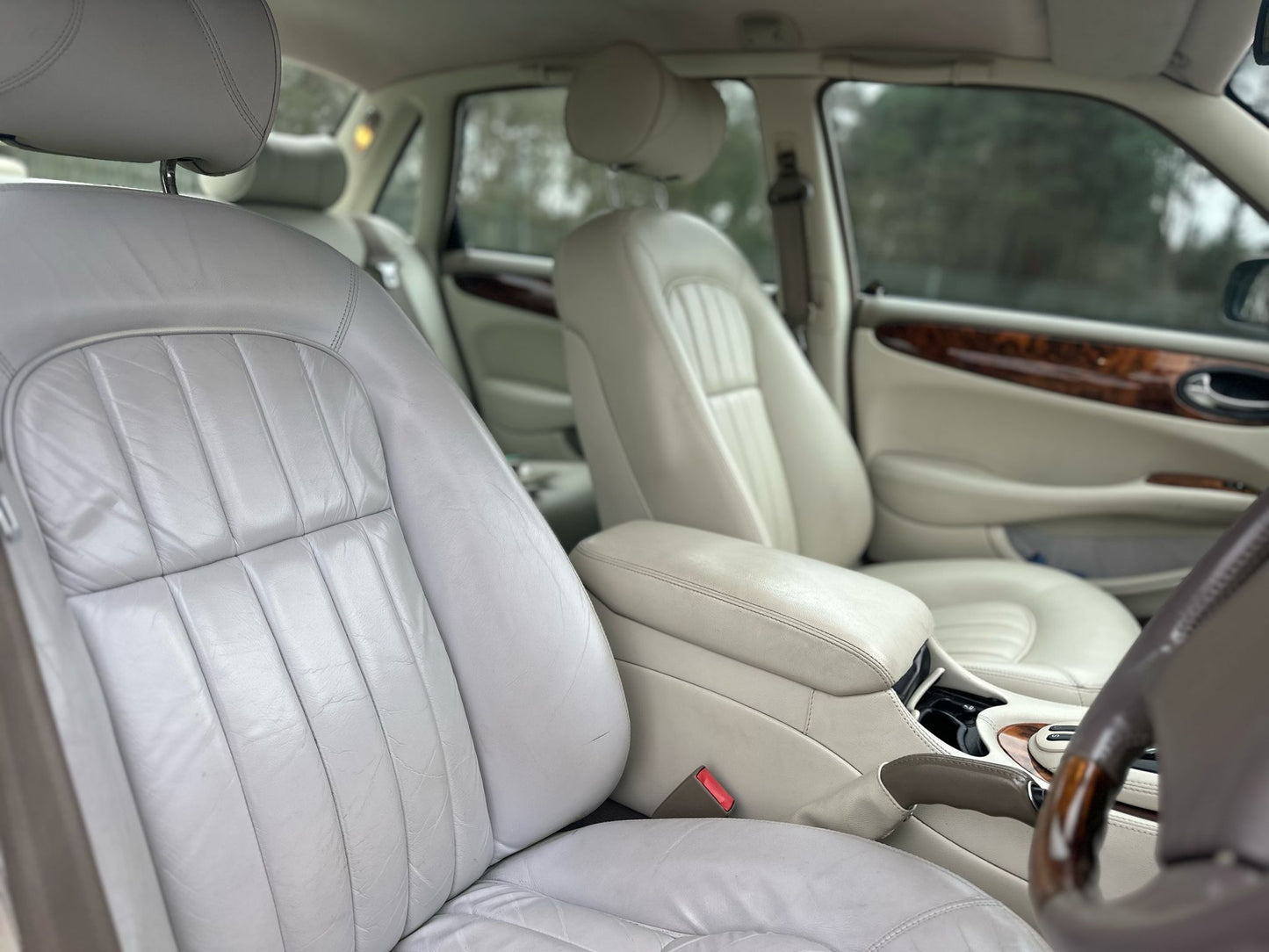 2000 JAGUAR SOVEREIGN V8 AUTO – 4.0L PETROL – AUTOMATIC – 63K MILES >>--NO VAT ON HAMMER--<<