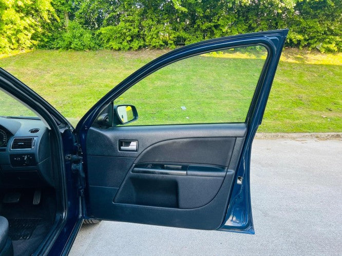 2005 FORD MONDEO 2.0 LX – AUTOMATIC – PETROL – HATCHBACK >>--NO VAT ON HAMMER--<<