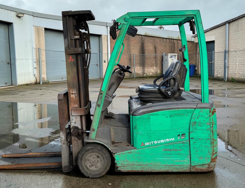 **(INCLUDES CHARGER)** 2016 MITSUBISHI FB16CPNT ELECTRIC FORKLIFT