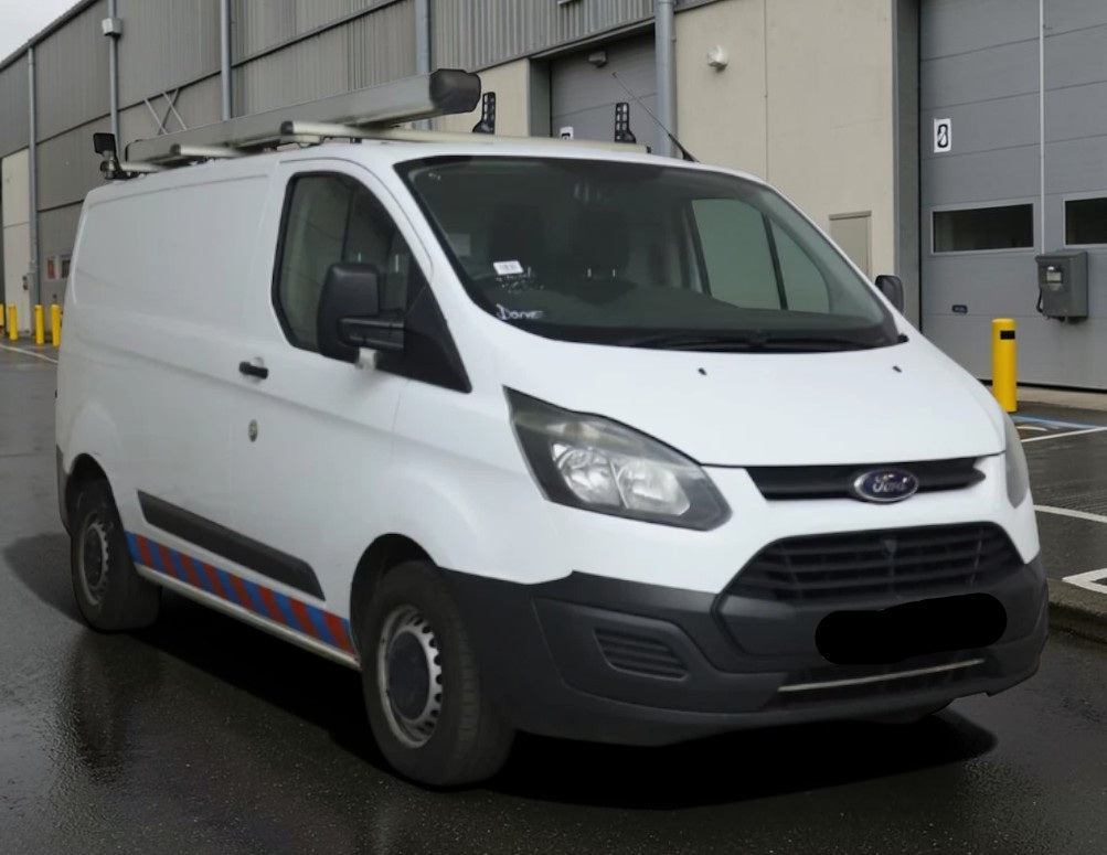 **(ONLY 113K MILEAGE)** 2017 FORD TRANSIT CUSTOM 310 L1H1 1996CC DIESEL MANUAL PANEL VAN IN WHITE