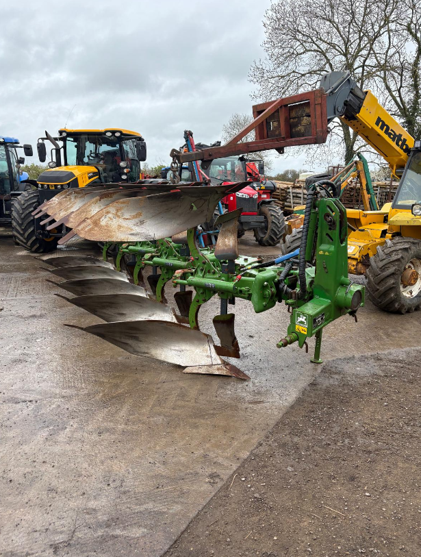 2018 AMAZONE CAYROS XMS 5 FURROW PLOUGH