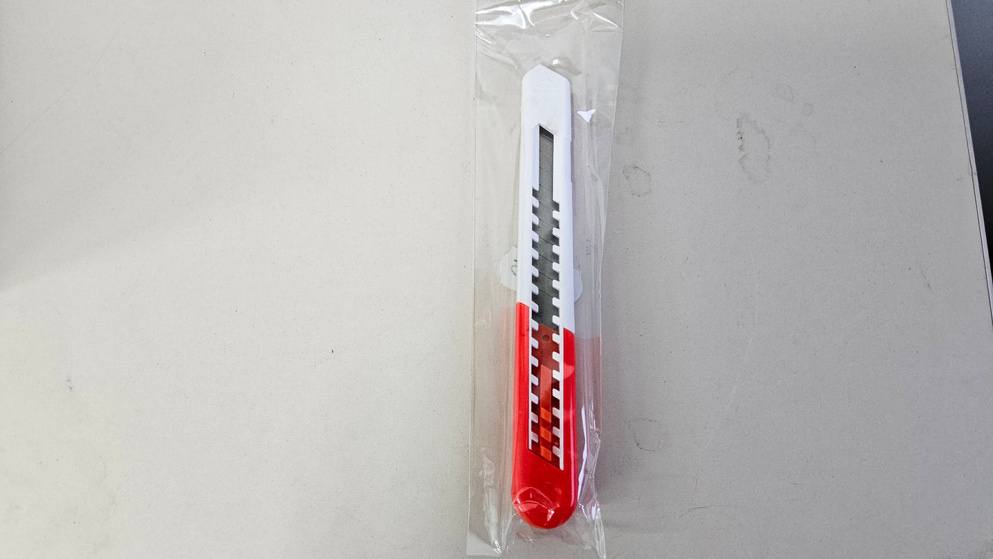 100X UTILITY KNIFE WITH LOKING