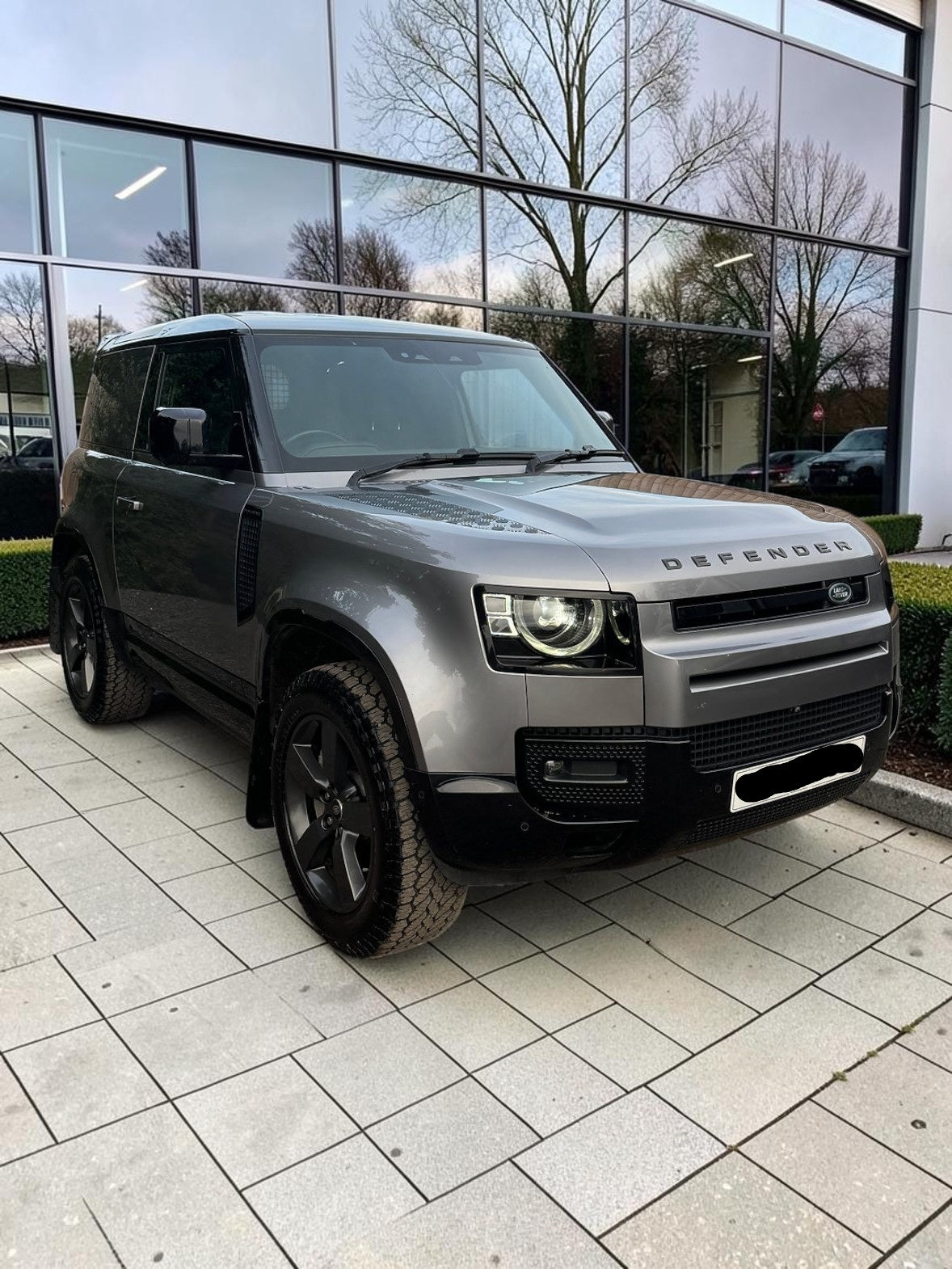 **(ONLY 65K MILEAGE)** 2024 LAND ROVER DEFENDER HDTP XDYN HSE DMHEV A APPROX L1H1 2997CC DIESEL