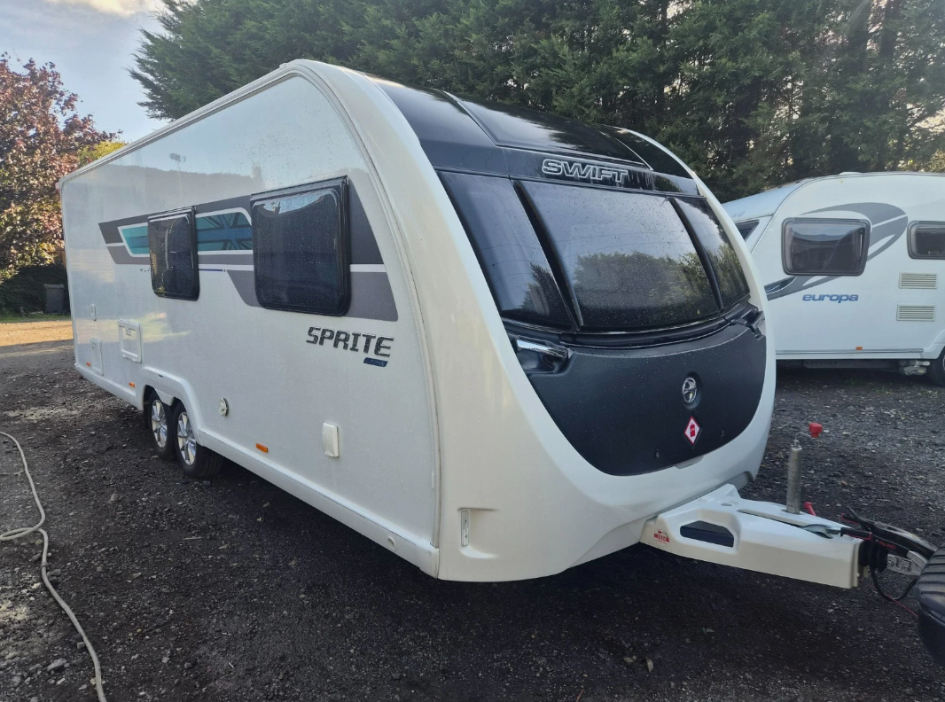 2024 SWIFT SPRITE QUATTRO FB GRANDE 6-BERTH TWIN AXLE TOURING >>--NO VAT ON HAMMER--<<