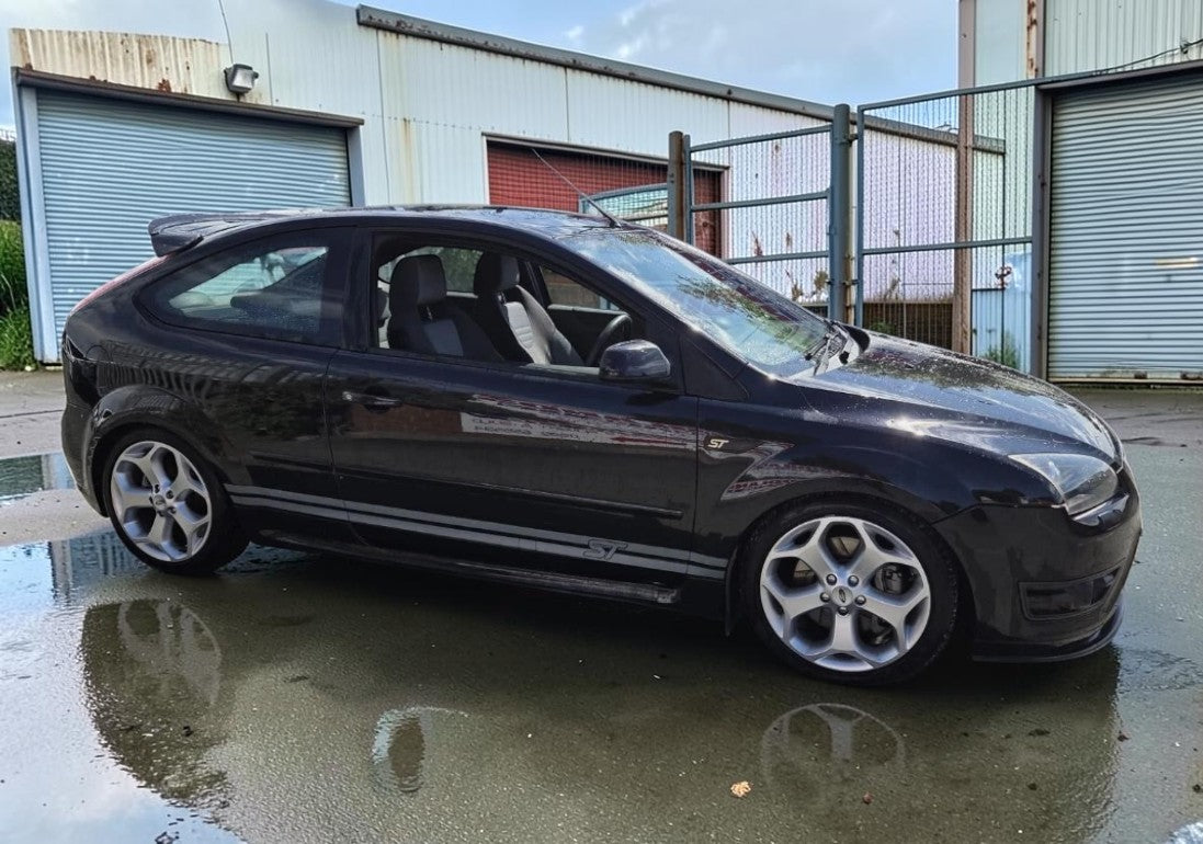 **(ONLY 86K MILEAGE)** 2007 FORD FOCUS ST-2 2522CC PETROL MANUAL HATCHBACK BLACK