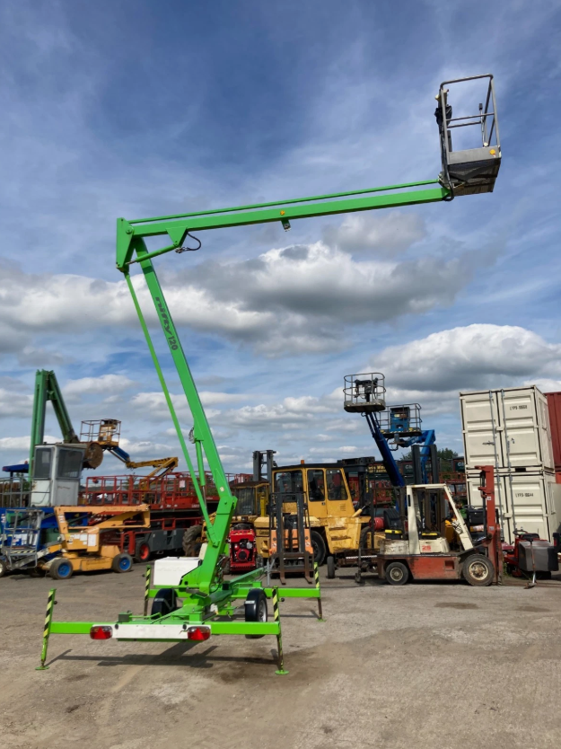 2016 NIFTYLIFT 120 TOWABLE CHERRY PICKER