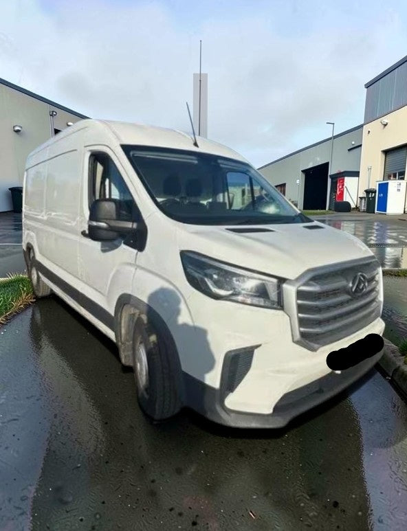 **(ONLY K MILEAGE)** 2022 MAXUS DELIVER 9 APPROX L3H2 1996CC DIESEL MANUAL PANEL VAN WHITE