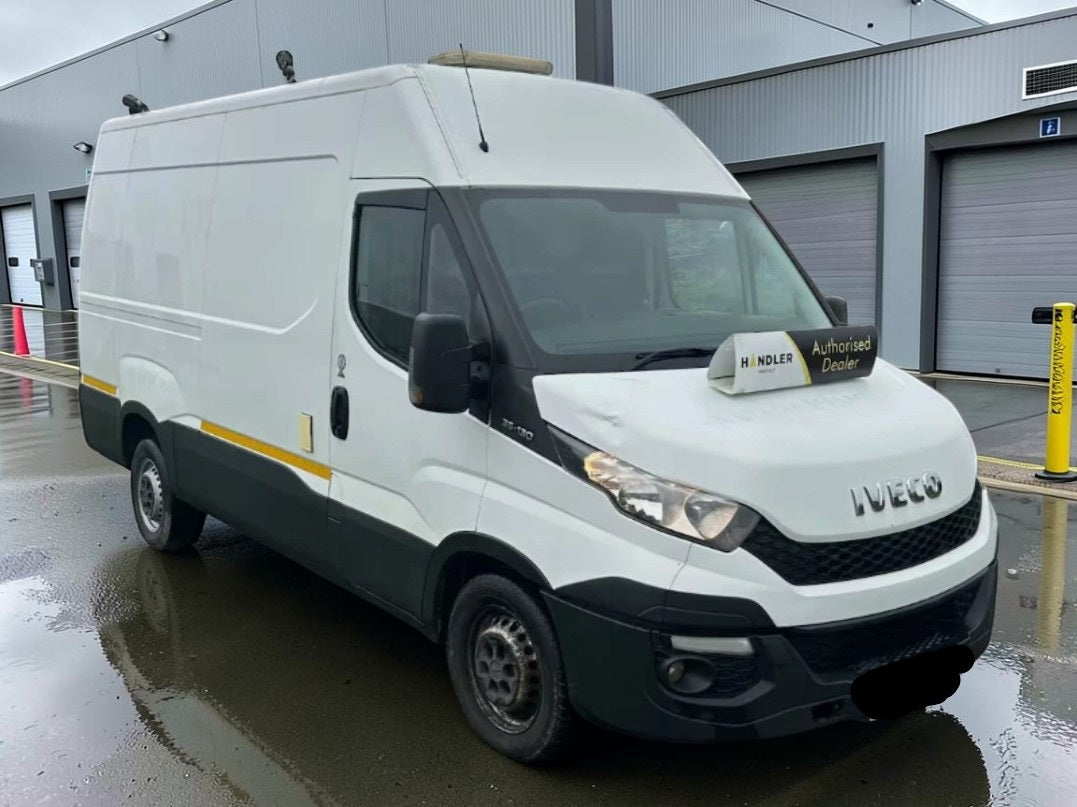 2015 IVECO DAILY 2.3 DIESEL 130BHP MWB PANEL VAN – MANUAL