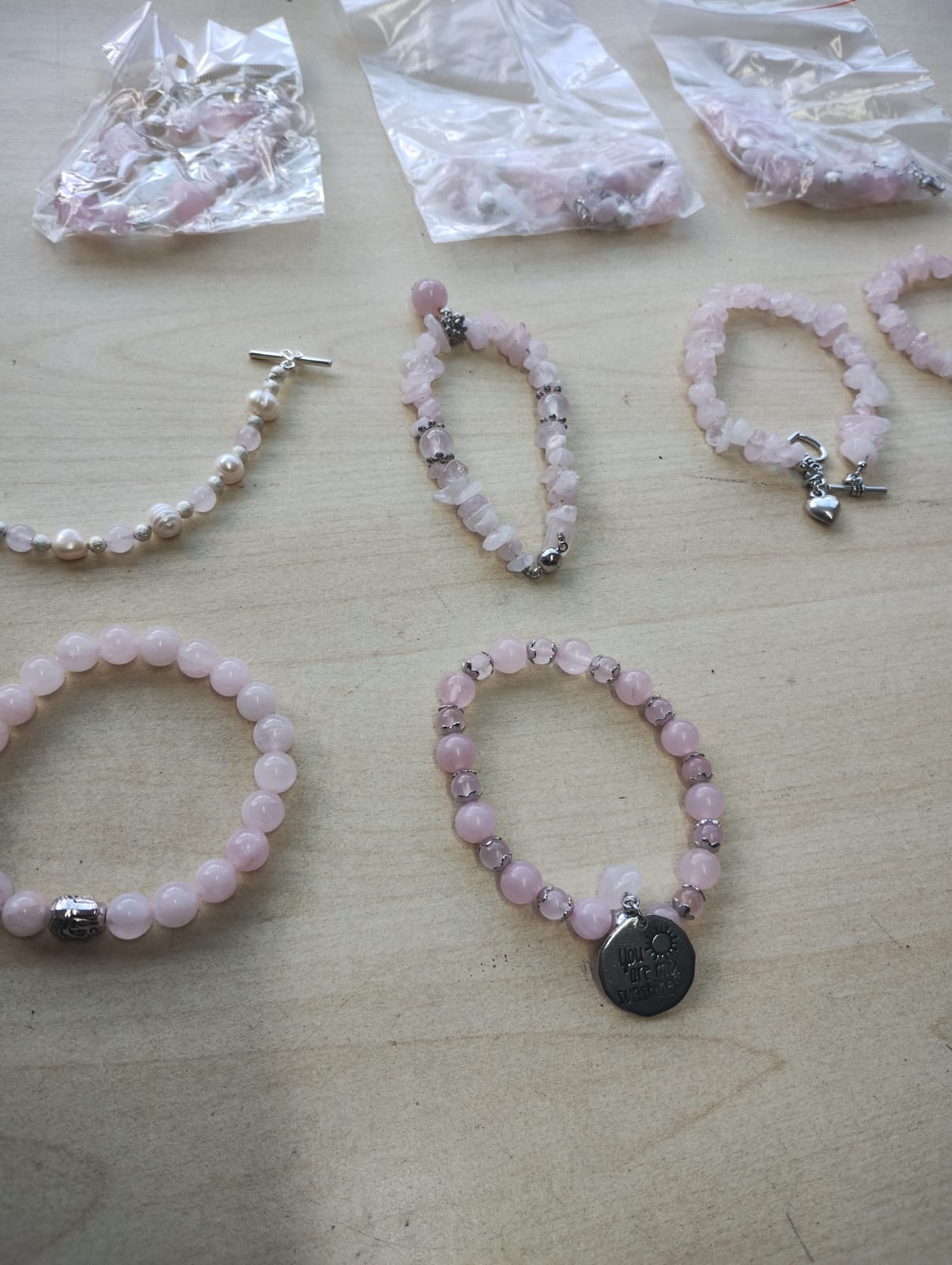 RQ CRYSTAL CHIP + BEADED MIXED STYLE BRACELET JOB LOT OF 9 - BRAND NEW
