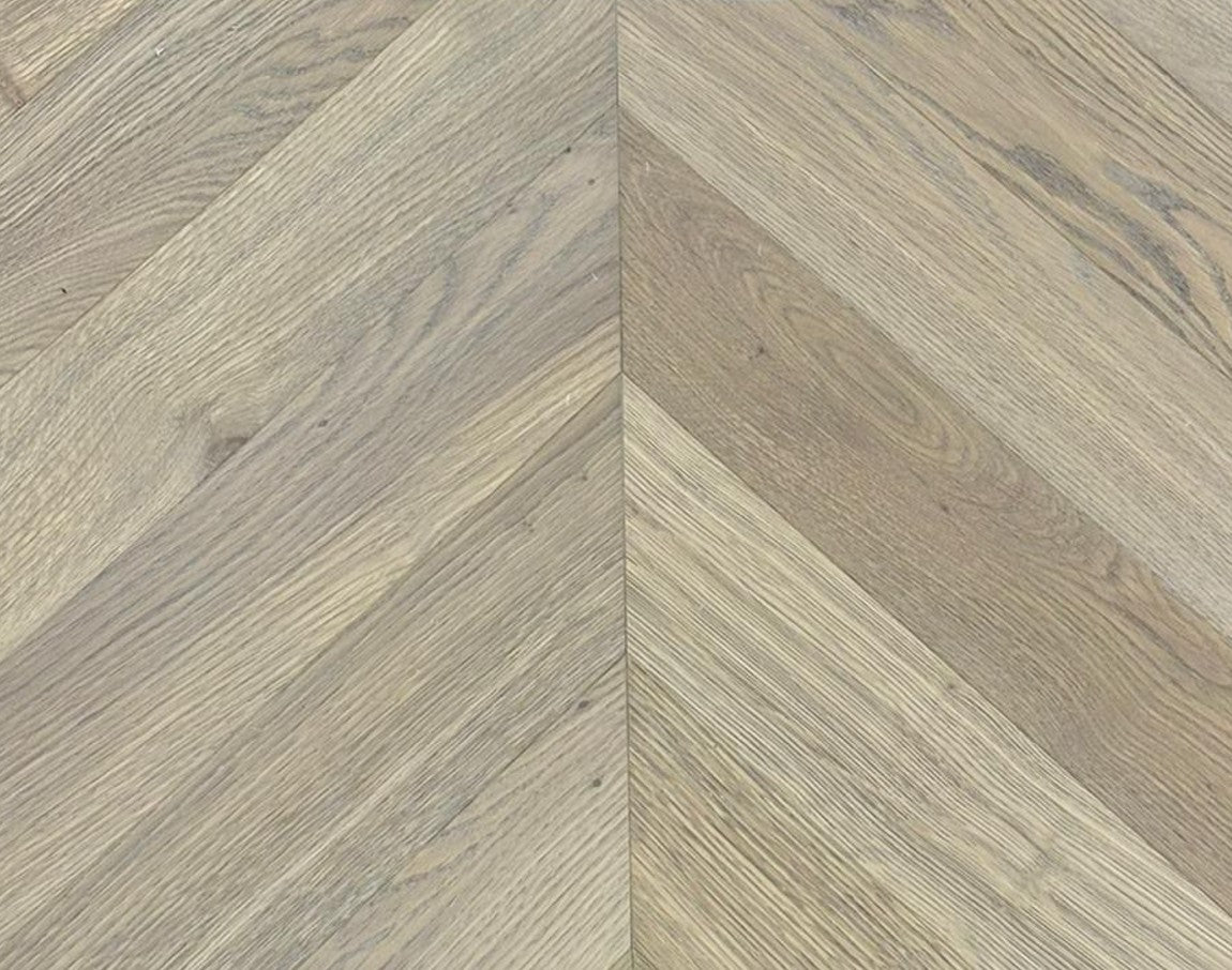 80 BOXES WESTEX ORIGINS FISHTAIL ENGINEERED OAK LATTE 58.72M² RETAIL VALUE £5,285