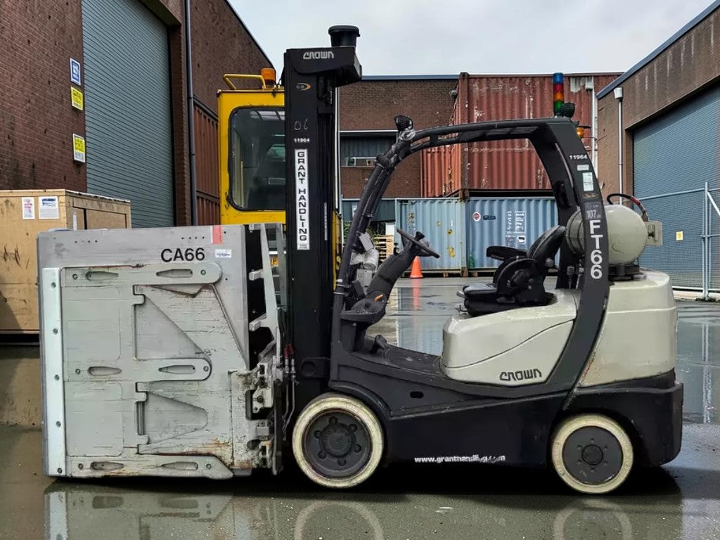 CROWN C.51000 FORKLIFT