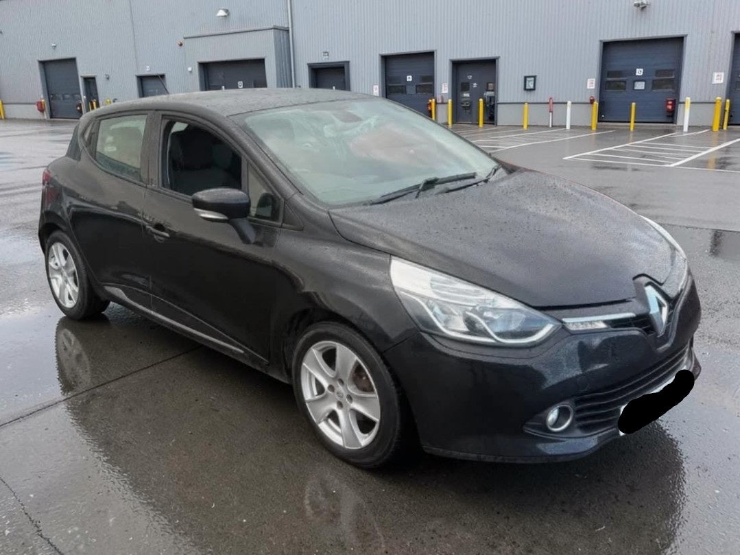 **(ONLY 90K MILEAGE)** 2014 RENAULT CLIO DYNAMIQUE MEDIANAV 1.2 PETROL