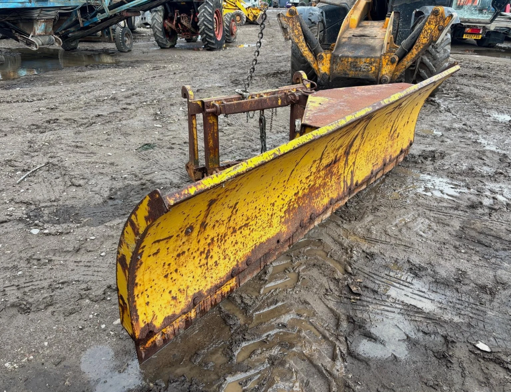 HEAVY-DUTY TRACTOR-MOUNTED SNOW PLOUGH BLADE – 3-POINT LINKAGE