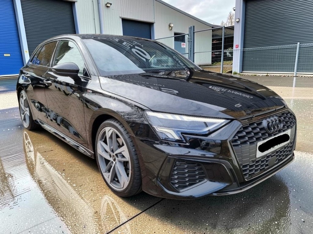 **(ONLY 32K MILEAGE)** 2024 AUDI A3 S LINE BLACK EDITION 1.5 TFSI PETROL >>--NO VAT ON HAMMER--<<