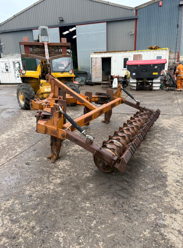SIMBA 5 LEG SUBSOILER