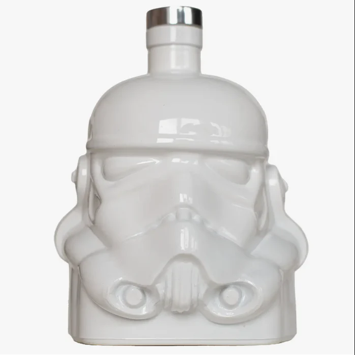 119 X BRAND NEW ORIGINAL STORMTROOPER DECANTER - - WHITE