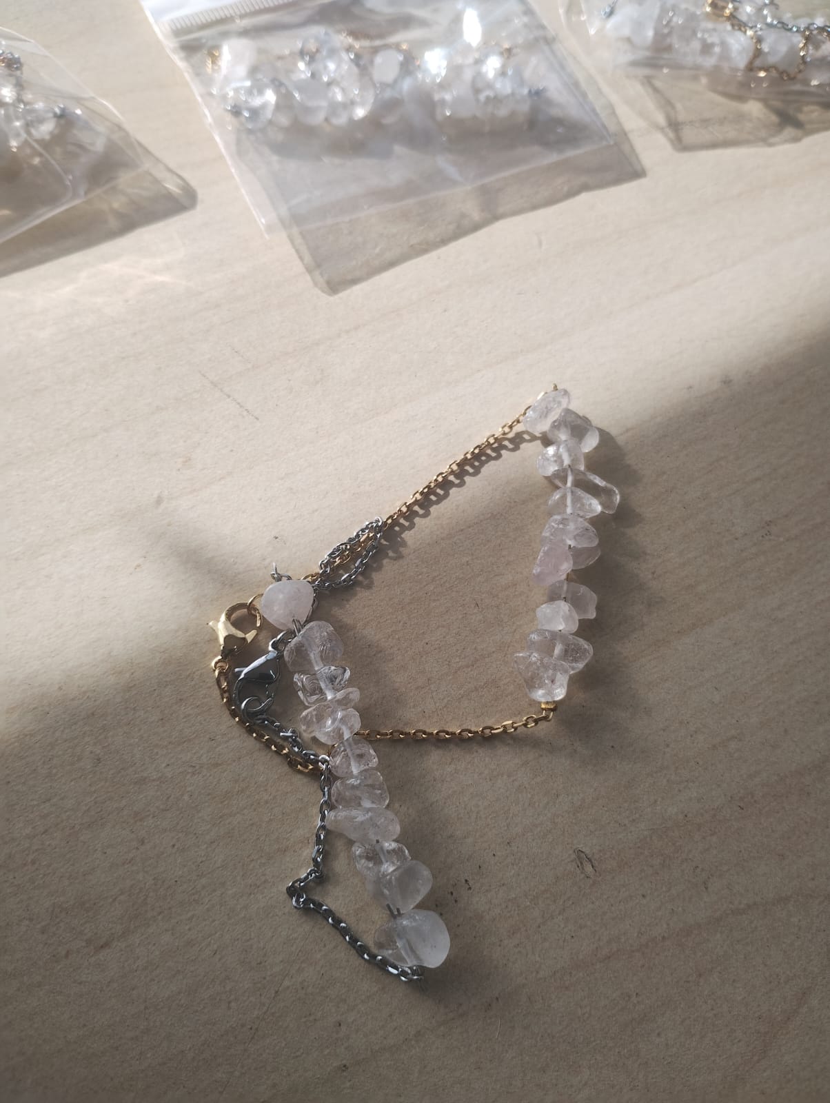 CLEAR QUARTZ CRYSTAL CHIP SS GOLD AND SILVER BRACELET JOB LOT OF 24 - BRAND NEW