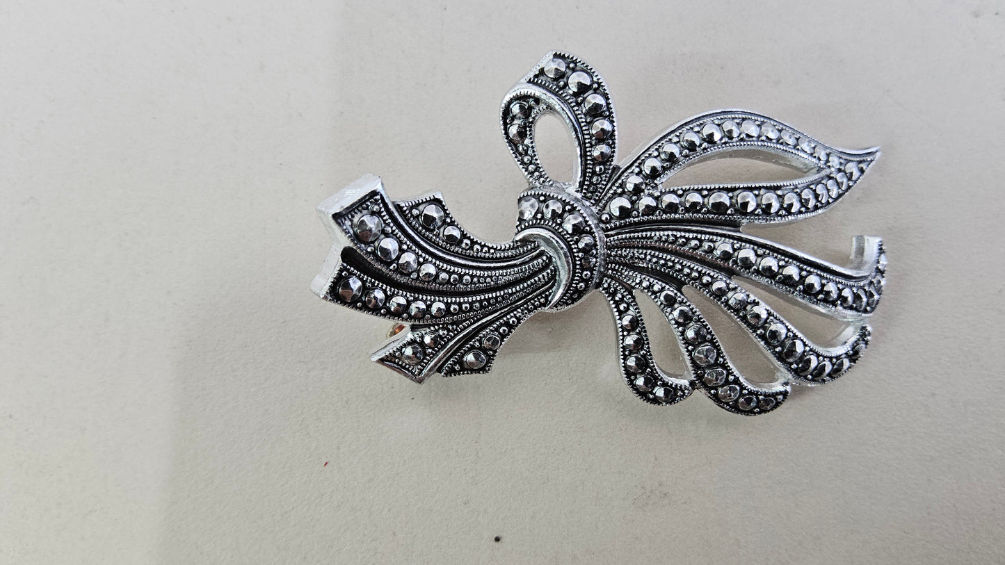 130 PC PIN BROCH