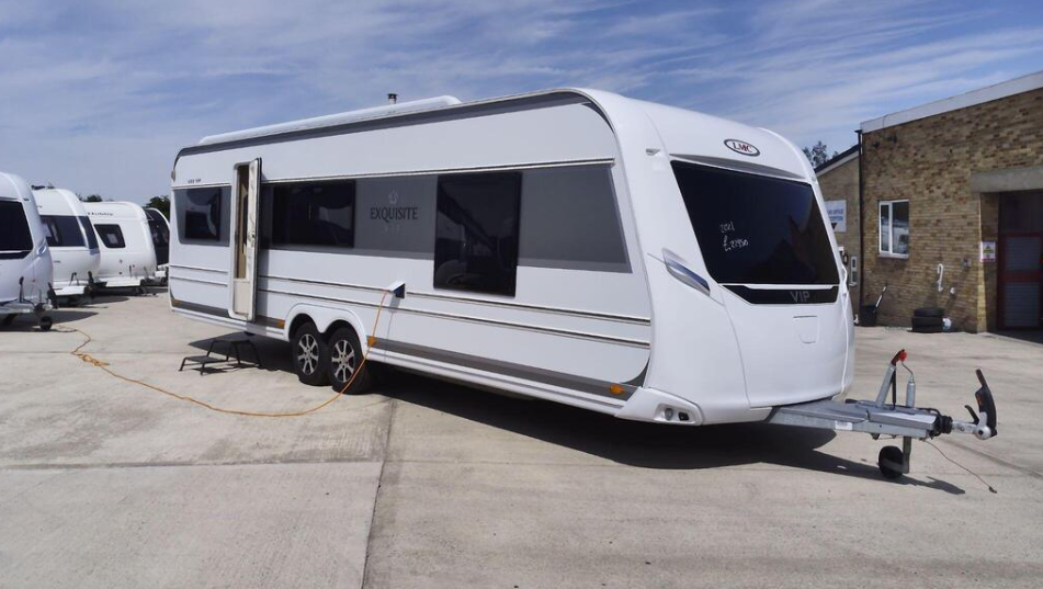 2021 LMC 695 VIP EXQUISIT TOURING CARAVAN >>--NO VAT ON HAMMER--<<