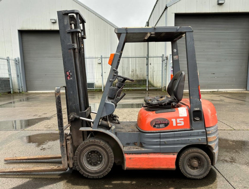 1998 TOYOTA DIESEL FORKLIFT 02-6FDF15