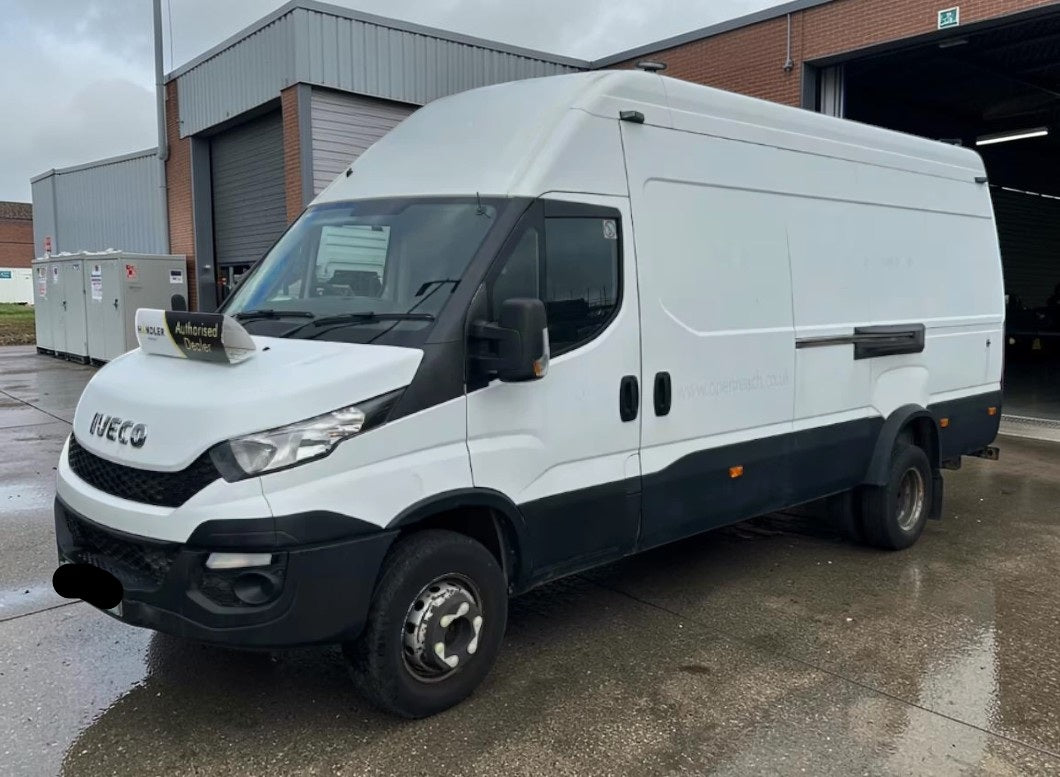 **(ONLY 64K MILEAGE)** 2015 IVECO DAILY 70C17 – 3.0L 6-SPEED MANUAL