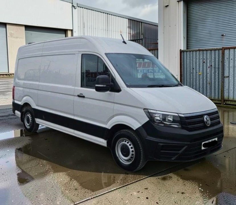 **(ONLY 120K MILEAGE)** 2022 VOLKSWAGEN CRAFTER CR35 STARTLINE TDI DIESEL >>--NO VAT ON HAMMER--<<