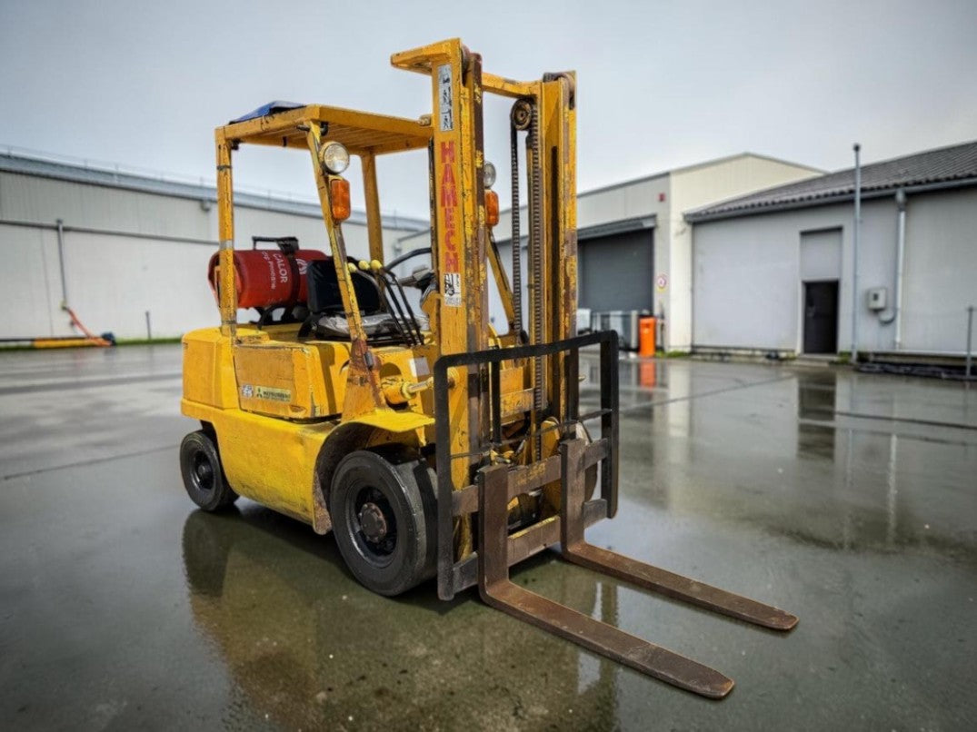 1986 MITSUBISHI FG25 2.5T LPG FORKLIFT – DUPLEX MAST >>--NO VAT ON HAMMER--<<