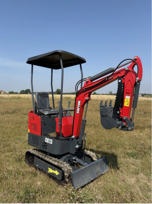 UNUSED 2026 CAPTOK 1.3 TON MINI DIGGER