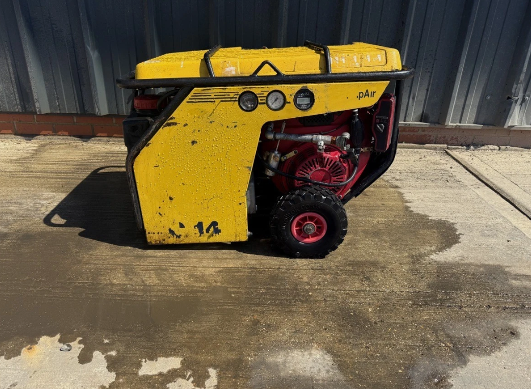 2008 COMPAIR C14 COMPRESSOR WEIGHT: 160 KG