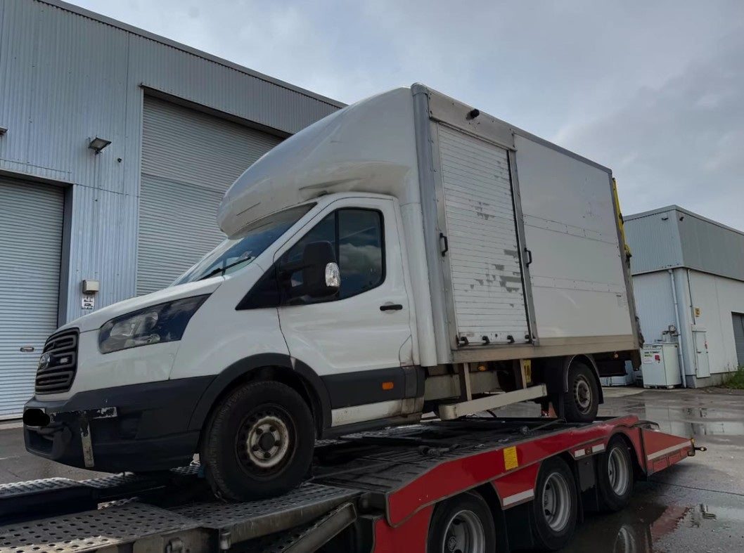 2020 FORD TRANSIT 350 CHASSIS CAB 2.0 DIESEL MANUAL WHITE LUTON TAIL LIFT