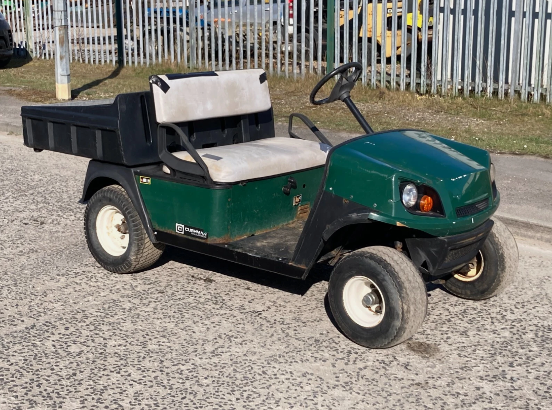 CUSHMAN HAULER 800 GOLF BUGGY / UTV