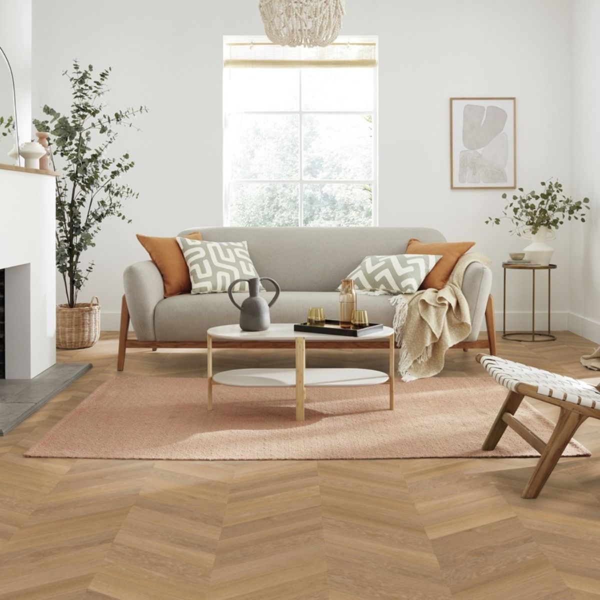 33 X BOXES (133M2) KARNDEAN VAN GOGH GLUEDOWN CHEVRON LVT WARM BRUSHED OAK CM-VGW121T - RRP £9,300
