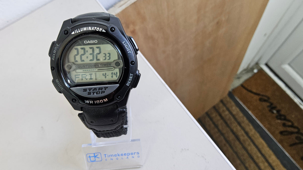 16 PC CASIO WATCH W-756