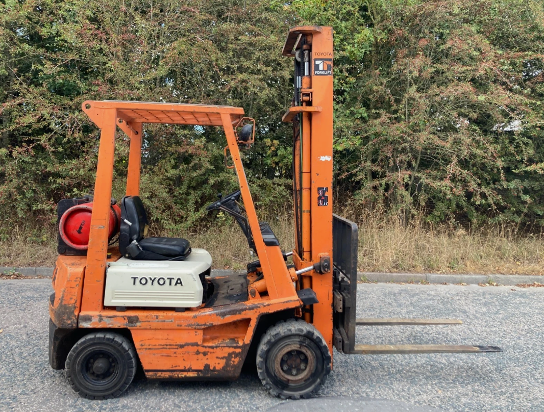 TOYOTA 4FG15 FORKLIFT TRUCK 1.5 TONNE SIDESHIFT