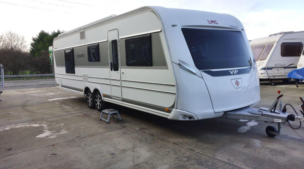 2021 LMC 685 VIP EXQUISIT CARAVAN MAINS ELECTRIC >>--NO VAT ON HAMMER--<<